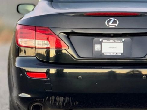 Used 2012 Lexus IS 350C image 13