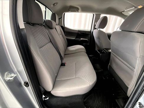 Used 2022 Toyota Tacoma SR5 image 25