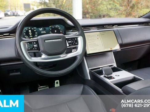 Used 2024 Land Rover Range Rover SE image 25