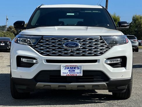 Used 2022 Ford Explorer Platinum w/ Equipment Group 601A AWD/4WD image 8