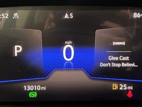 Used 2024 Volkswagen Taos SE AWD/4WD image 16