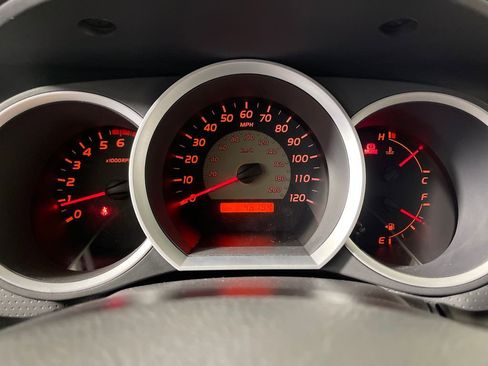Used 2010 Toyota Tacoma 2WD Access Cab image 18