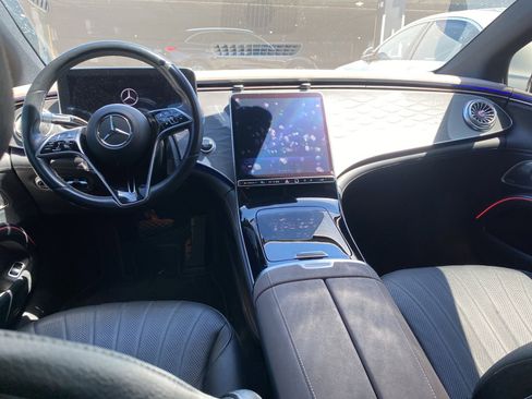 Used 2023 Mercedes-Benz EQS 450+ Sedan image 12