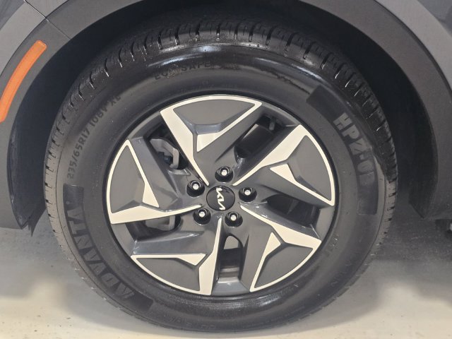 Used 2023 Kia Sorento EX FWD image 8