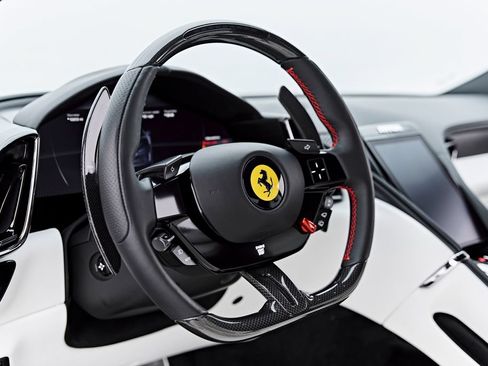Used 2022 Ferrari Roma RWD image 49
