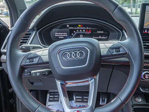 Used 2023 Audi SQ5 Premium Plus w/ Premium Plus Package AWD/4WD image 20