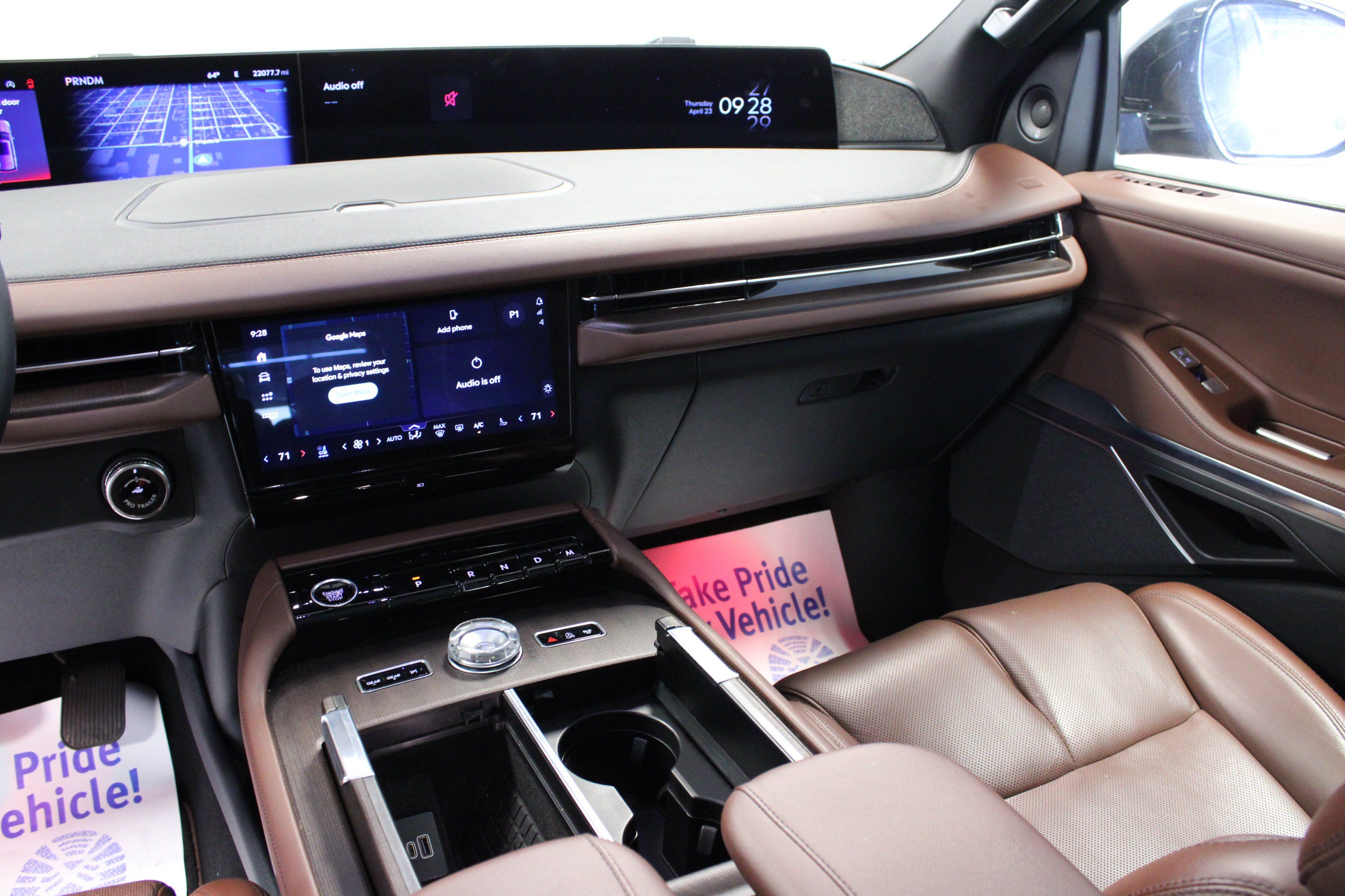 Used 2025 Lincoln Navigator Reserve AWD/4WD image 20