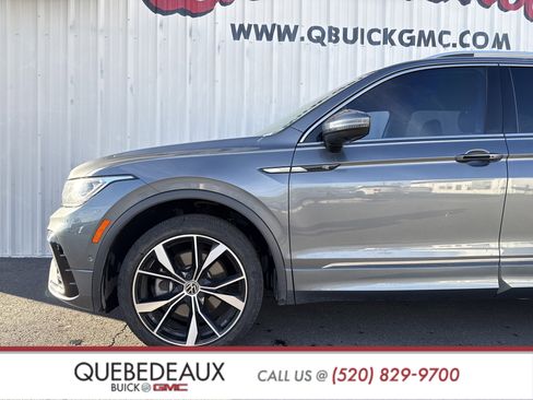 Used 2022 Volkswagen Tiguan SEL R-Line image 3