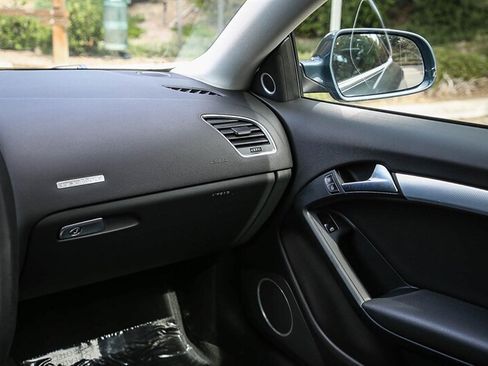 Used 2011 Audi A5 2.0T Premium Plus w/ Premium Plus Pkg image 20