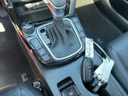 Used 2024 Kia Seltos SX w/ SX Sunroof Package AWD/4WD image 30