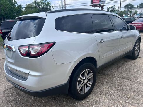 Used 2015 Chevrolet Traverse LT FWD image 6