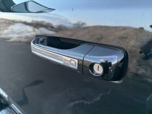 Used 2020 RAM 1500 Laramie image 18