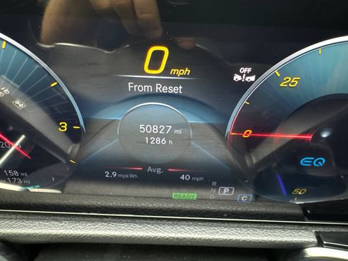 Used 2023 Mercedes-Benz EQB 300 4MATIC w/ Exclusive Package image 57
