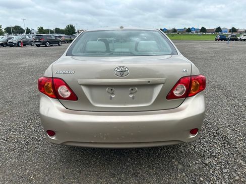 Used 2010 Toyota Corolla LE FWD image 8