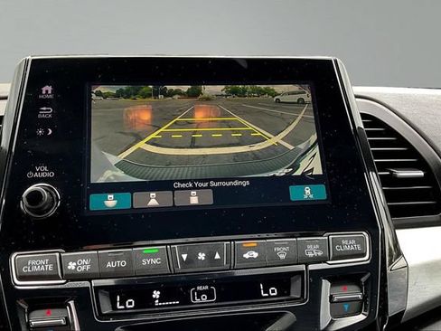 Used 2024 Honda Odyssey Sport image 14