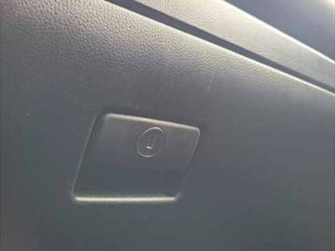 Certified 2024 Toyota RAV4 XLE FWD image 32