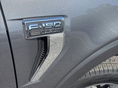 Used 2022 Ford F150 Lariat AWD/4WD image 6