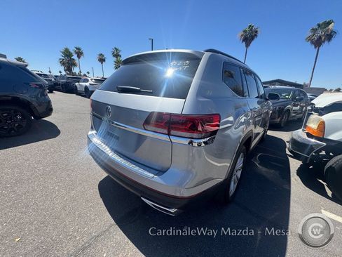 Used 2022 Volkswagen Atlas SE FWD image 3