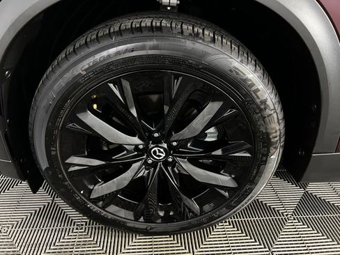 Used 2025 MAZDA CX-90 Plug-In Hybrid w/Premium Sport image 11
