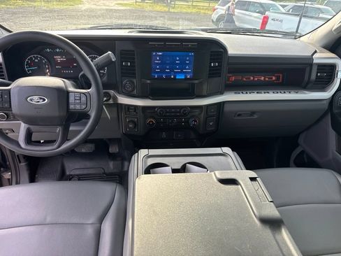Used 2023 Ford F250 XL w/ 360-Degree Camera Package AWD/4WD image 12