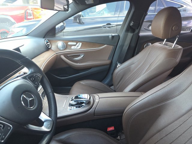 Used 2018 Mercedes-Benz E 300 image 11