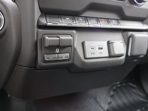 New 2026 Chevrolet Silverado 1500 W/T w/ WT Value Package AWD/4WD image 13
