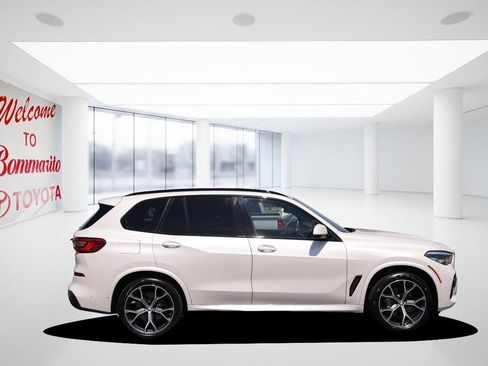 Used 2020 BMW X5 xDrive40i w/ M Sport Package AWD/4WD image 5