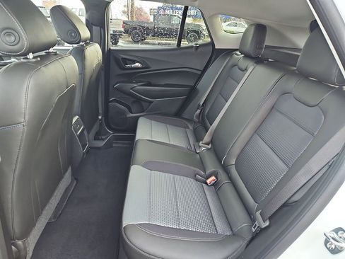 New 2026 Chevrolet Trax LT image 23