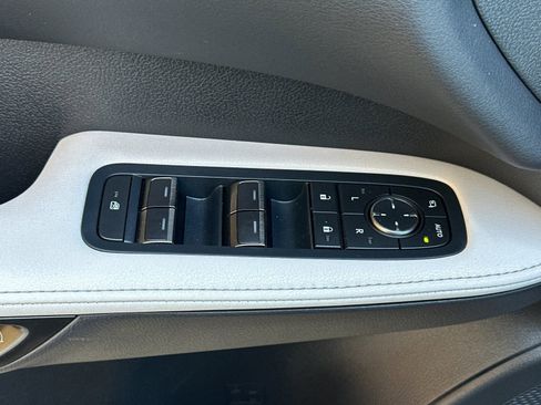 Used 2023 Lexus RX 350 w/ Accessory Package (Z1) AWD/4WD image 12