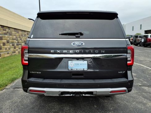 Used 2024 Ford Expedition Max Limited AWD/4WD image 9