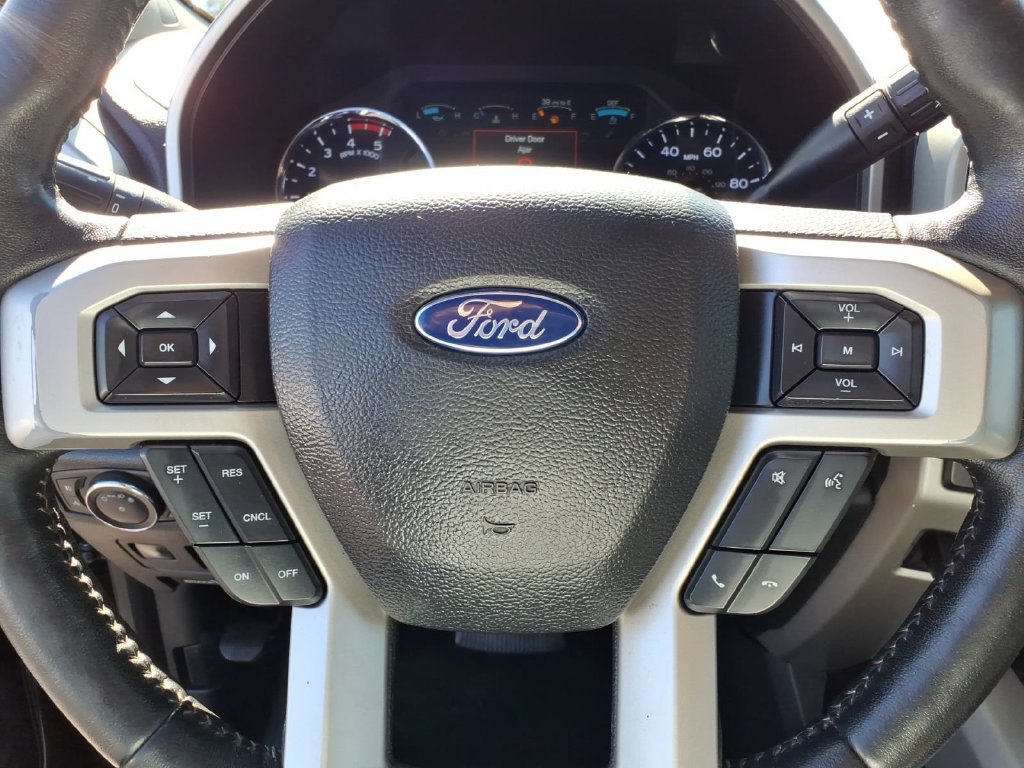 Used 2019 Ford F350 Lariat w/ Lariat Ultimate Package AWD/4WD image 5