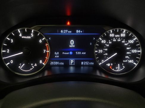 Used 2025 Nissan Altima 2.5 SV FWD image 23