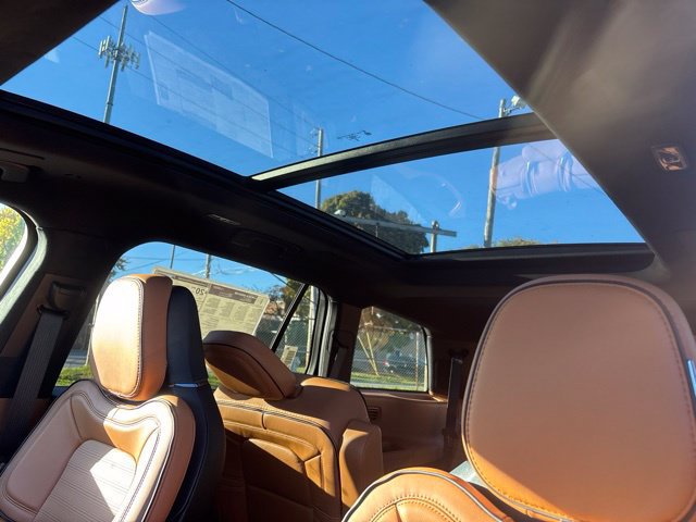 New 2027 Lincoln Aviator Black Label w/ Jet Appearance Package AWD/4WD image 3