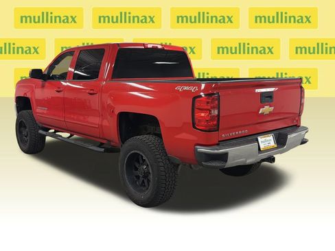 Used 2017 Chevrolet Silverado 1500 LT AWD/4WD image 12