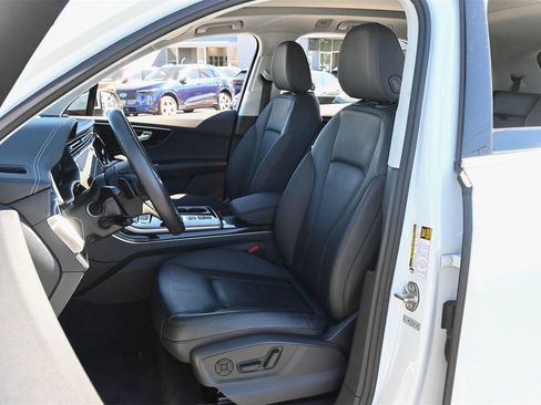 Used 2023 Audi Q7 2.0T Premium w/ Convenience Package image 15