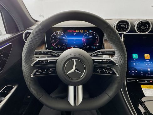 New 2026 Mercedes-Benz GLC 300 image 12