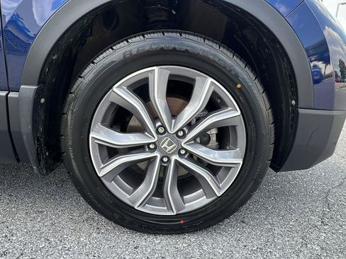 Used 2020 Honda CR-V Touring image 11