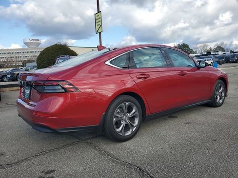 Used 2024 Honda Accord EX image 6