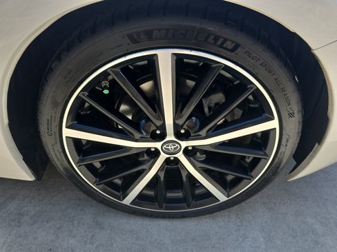 Used 2020 Toyota 86 RWD image 32
