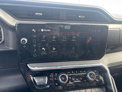 Used 2023 GMC Sierra 1500 Denali w/ Denali Reserve Package image 10