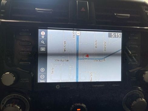 Used 2023 Toyota 4Runner TRD Off-Road Premium w/ Moonroof Package AWD/4WD image 18