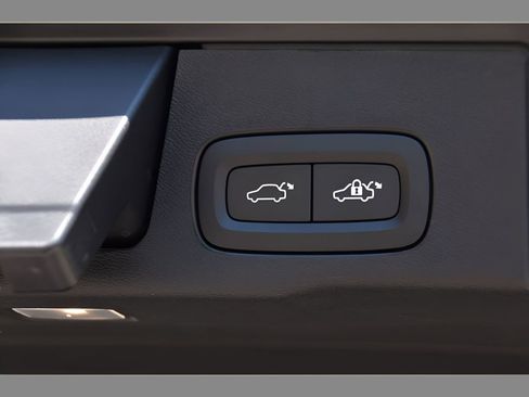 Certified 2023 Volvo XC60 B5 Plus w/ Climate Package AWD/4WD image 26