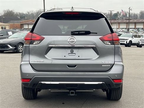 Used 2019 Nissan Rogue SV w/ Premium Package image 35