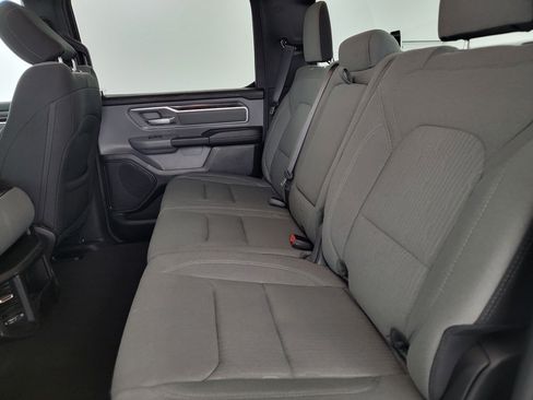 Used 2022 RAM 1500 Big Horn AWD/4WD image 14