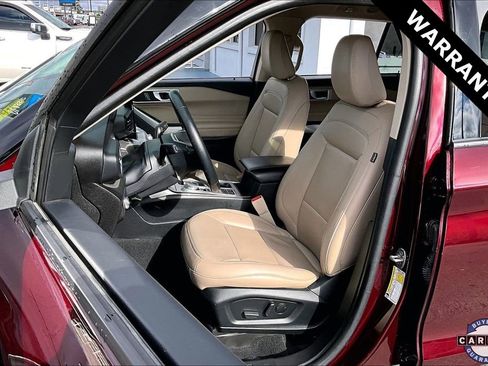 Used 2022 Ford Explorer XLT w/ Equipment Group 202A image 20