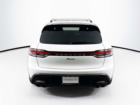 Certified 2026 Porsche Macan AWD/4WD image 10