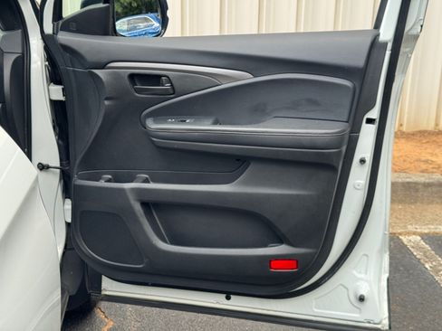 Used 2022 Honda Passport TrailSport image 45