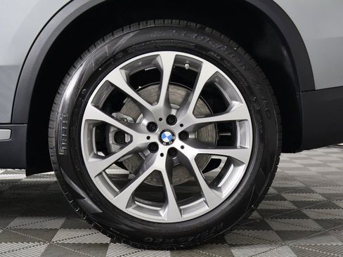 New 2026 BMW X5 xDrive40i w/ Climate Comfort Package AWD/4WD image 10