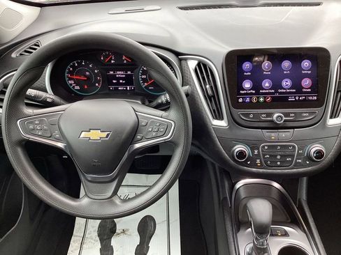 Used 2024 Chevrolet Malibu LT image 21