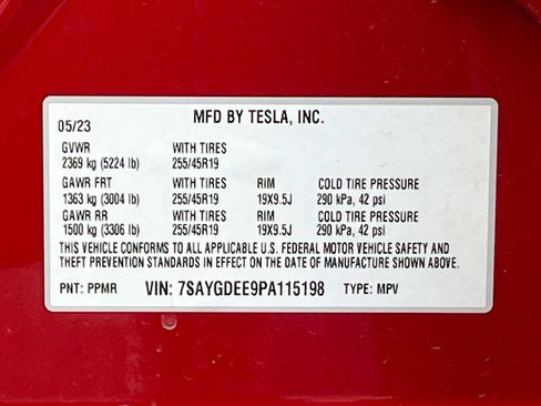 Used 2023 Tesla Model Y Long Range AWD/4WD image 31